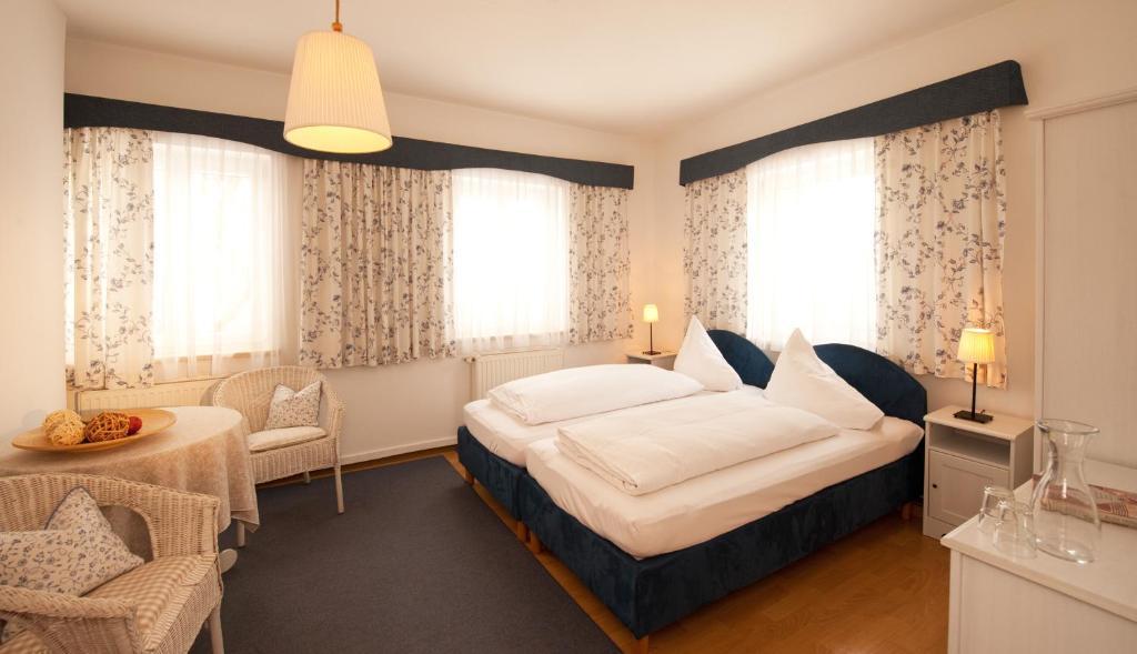 Gasthof Badl - Bed & Breakfast Hotel Hall in Tirol Room photo